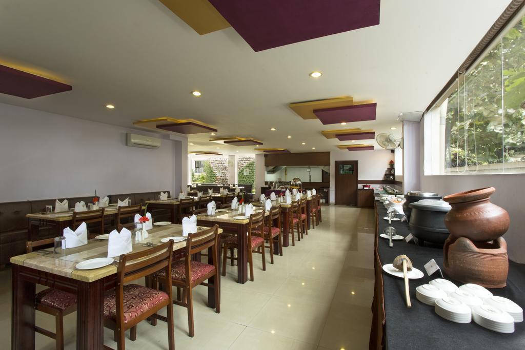 Sterling Yelagiri Hotel Exterior photo